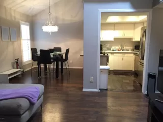 Photo #4: 5994946 Listing