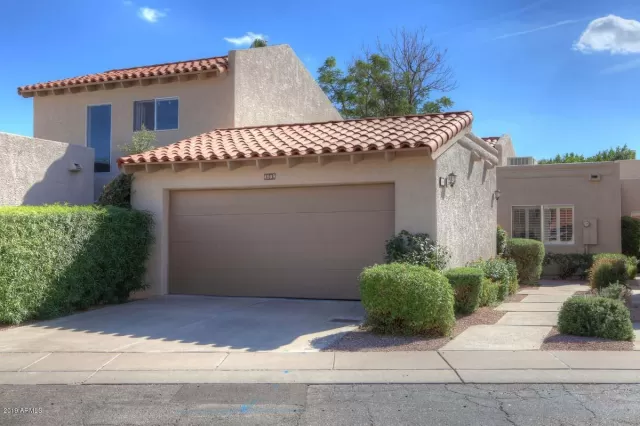 MLS: 5995663 Condo For Sale