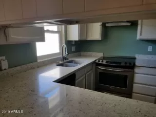 Photo #6: 5995706 Listing