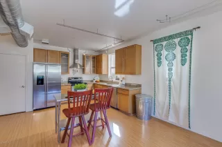 Photo #3: 5996505 Listing