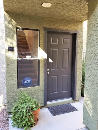 Photo #1: 5997305 Listing