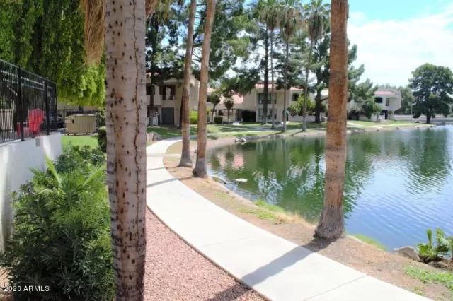 MLS: 5997362 Condo For Sale