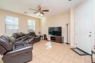 Photo #3: 5998242 Listing