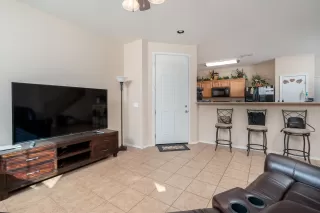 Photo #4: 5998242 Listing