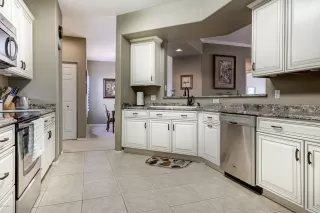 Photo #2: 5998429 Listing