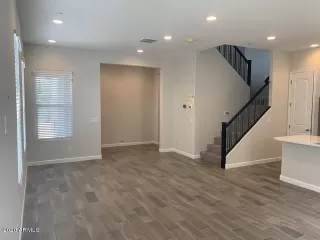 Photo #1: 5999132 Listing 