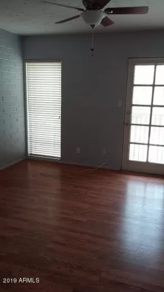 Photo #3: 5999208 Listing