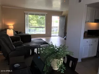 Photo #5: 5999696 Listing