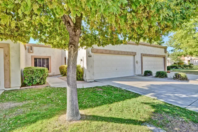 MLS: 6000444 Condo For Sale