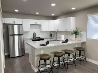 Photo #2: 6000869 Listing