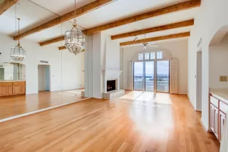 Photo #1: 6000897 Listing