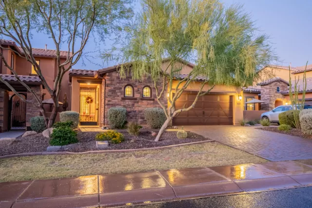 MLS: 6001006 Condo For Sale