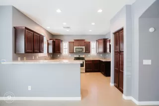 Photo #5: 6001323 Listing