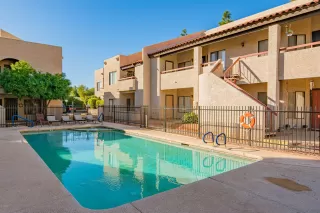 Photo #4: 6001788 Listing