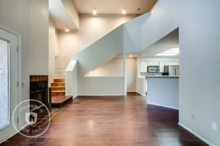 Photo #1: 6002011 Listing