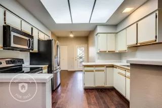 Photo #2: 6002011 Listing