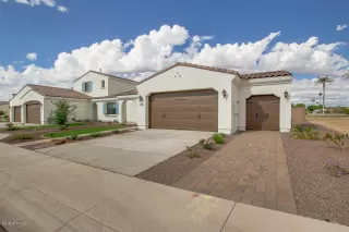 Photo #2: 6002531 Listing 