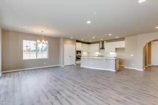 Photo #5: 6002531 Listing 