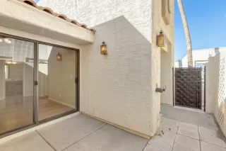 Photo #4: 6002579 Listing