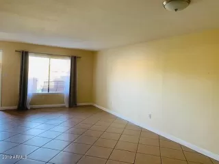 Photo #3: 6002785 Listing