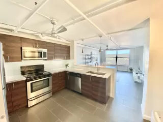 Photo #4: 6002898 Listing