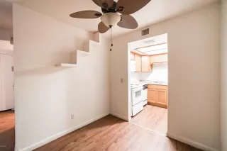 Photo #6: 6002929 Listing