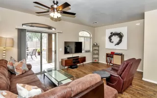 Photo #1: 6002939 Listing