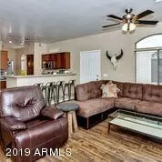 Photo #3: 6002939 Listing