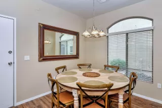 Photo #6: 6002939 Listing