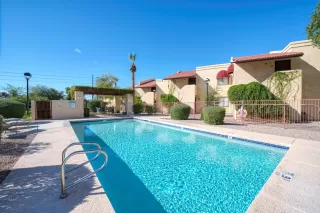 Photo #3: 6003082 Listing