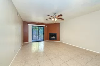 Photo #5: 6003082 Listing