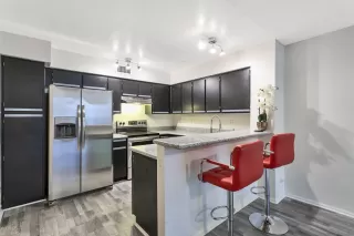 Photo #2: 6003226 Listing