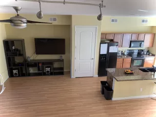 Photo #4: 6003607 Listing