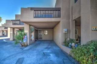 Photo #1: 6003846 Listing