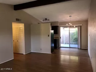 Photo #5: 6004228 Listing