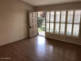 Photo #6: 6004228 Listing