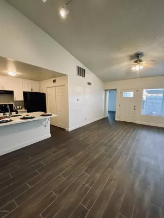 Photo #1: 6004277 Listing 