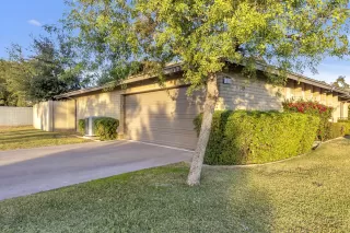 Photo #2: 6004550 Listing 