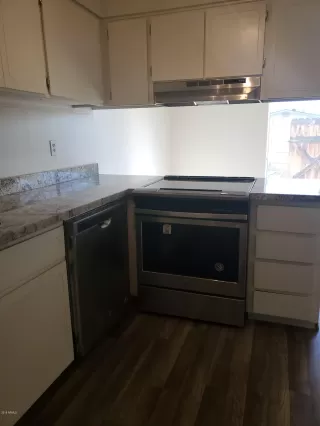 Photo #4: 6004811 Listing