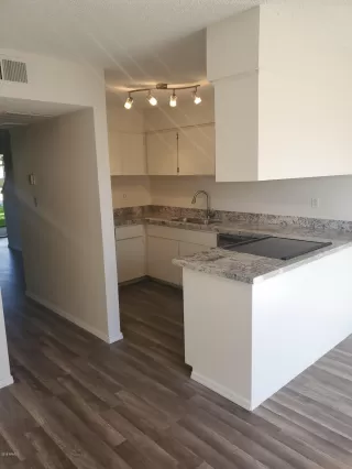 Photo #6: 6004811 Listing