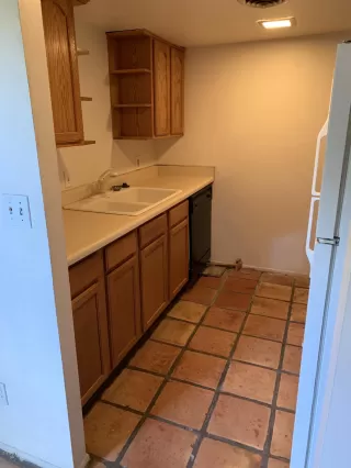 Photo #5: 6005047 Listing