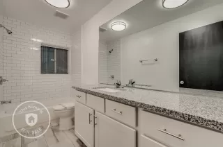 Photo #4: 6005253 Listing