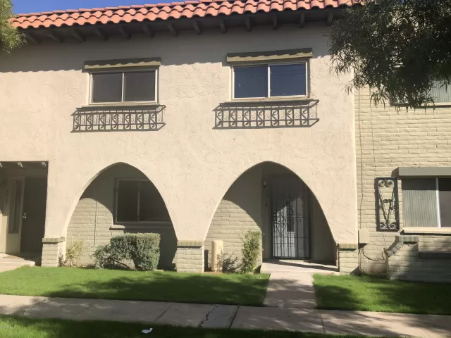 MLS: 6005900 Condo For Sale