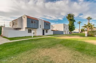 Photo #3: 6006146 Listing 