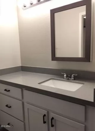 Photo #5: 6006214 Listing