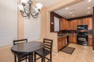 Photo #5: 6006942 Listing