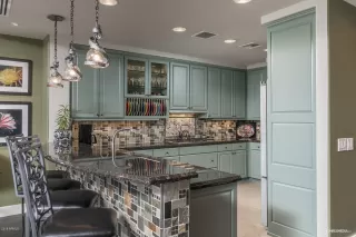 Photo #3: 6007186 Listing