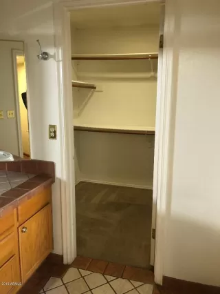 Photo #3: 6007301 Listing