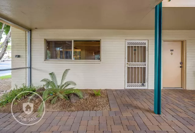 MLS: 6007594 Condo For Sale