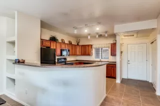 Photo #4: 6007665 Listing